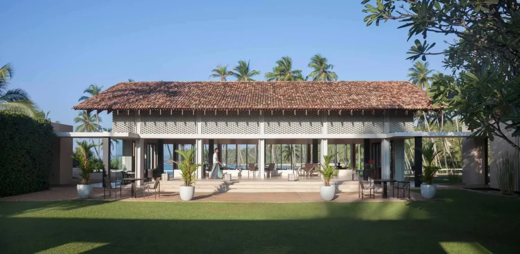 Top 10 Luxury Hotels In Sri Lanka amanwella
